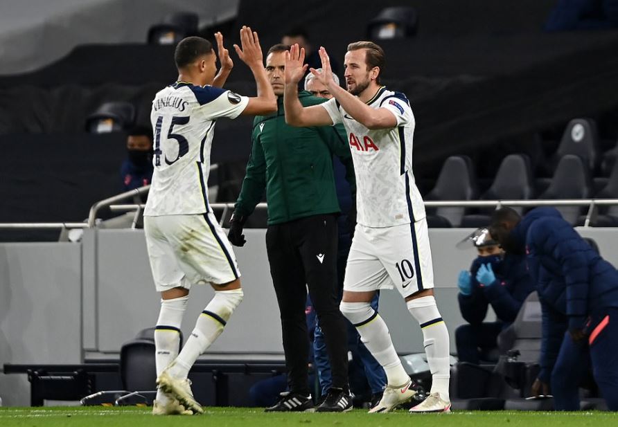  Tiền đạo Harry Kane chạm mốc kiến tạo có 1 không 2